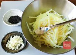 麻椒油土豆丝的做法图解4