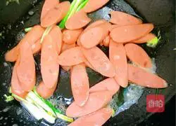火腿炒蛋的做法图解5