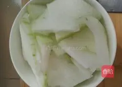 素炒冬瓜片的做法图解1