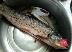 鱼丸汤的做法图解1