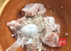 广式早茶必点的一盅，蒸蒜香排骨的做法图解4