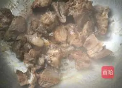 红烧排骨卤鸡蛋的做法图解5