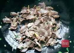 双椒炒鸭胗的做法图解8