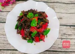 双椒炒鸭胗的做法图解11