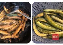 泥鳅炖豆腐的做法图解2