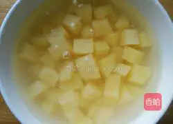 土豆鸡丁的做法图解3