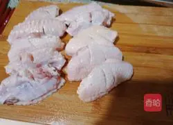 香辣烤鸡翅的做法图解1
