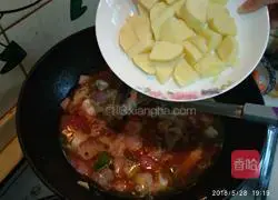土豆胡萝卜炖鸡肉排骨的做法图解19