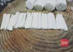 茄子肉末ฅ的做法图解1
