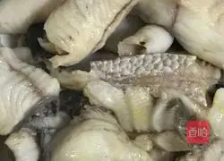 私房酸菜鱼的做法图解2