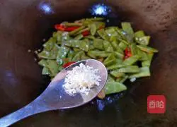 辣炒扁豆的做法图解10