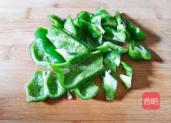 青椒胡萝卜片的做法图解5