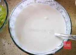 韩式海鲜葱饼的做法图解3