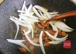 韩式宫廷炒年糕的做法图解9
