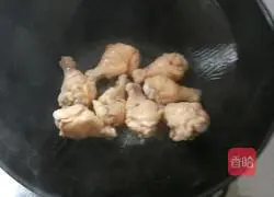 小鸡腿烧土豆的做法图解3
