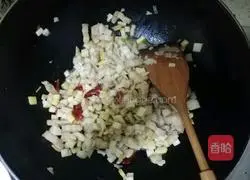 嫩笋五花肉丁的做法图解9