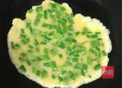 木耳小葱炒蛋的做法图解5