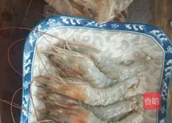 金丝缠腰大虾的做法图解3