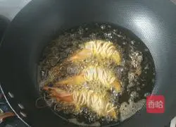 金丝缠腰大虾的做法图解12