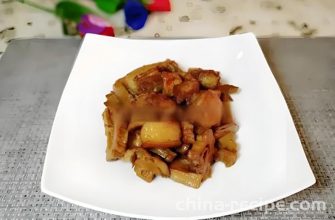 Practice of Braised pork belly with Dried Bamboo Shoots