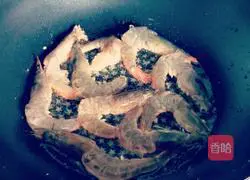 蒜香油焖虾的做法图解7