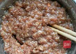 茄汁肉丸包鹌鹑蛋的做法图解1