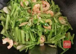 香芹虾仁的做法图解6