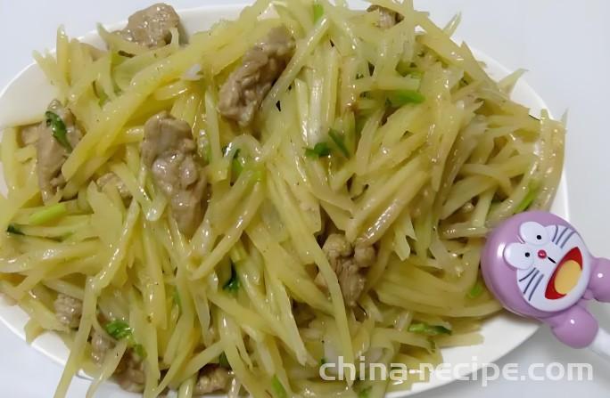 The method of making shredded potatoes in a dry pot