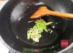 煎炒蕨粑的做法图解6