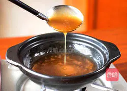 潮式鱼胶料理——鲍汁扣鱼胶！的做法图解4