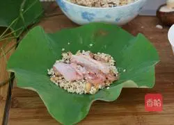荷叶糯米鸡的做法图解4