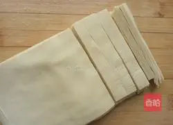麻辣孜然干豆腐的做法图解2