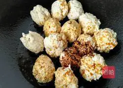 糖醋鸡肉丸的做法图解9