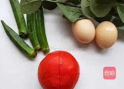 番茄秋葵鸡蛋饼的做法图解2