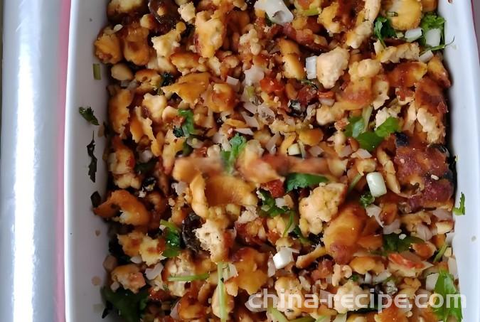 The method of making fried tofu shreds