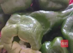 辣椒酿肉的做法图解1