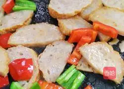 辣椒炒肉卷的做法图解4