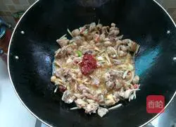 家常小炒鸡块的做法图解6