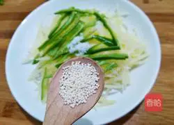 豆豉炝拌青椒土豆丝的做法图解17