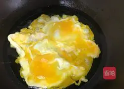 清炒莴苣鸡蛋 的做法图解5