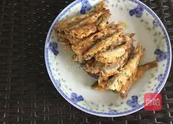 干炸河鱼的做法图解9