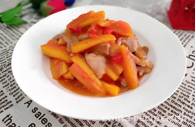 The method of stir frying papaya meat