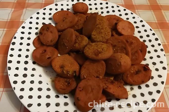 The method of frying ham sausage
