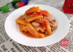 木瓜炒肉的做法图解1