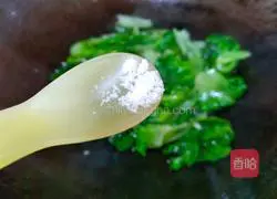 猪油炒蒜泥生菜的做法图解9