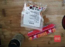 炸火腿肠的做法图解1
