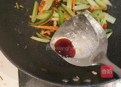 芹菜炒鸡蛋的做法图解5