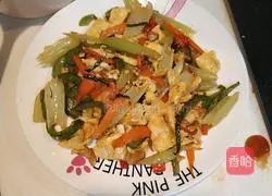 芹菜炒鸡蛋的做法图解6