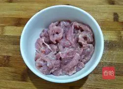 番茄黄瓜肉片汤的做法图解8