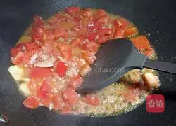 西红柿炖豆腐的做法图解3